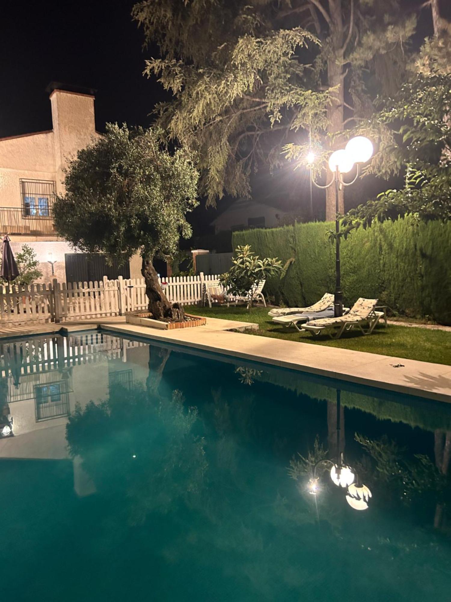 Casa Los Rosales Alfacar المظهر الخارجي الصورة